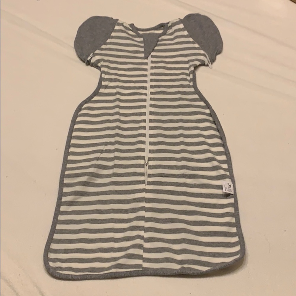 Arm up cotton zipper swaddle 3-6m